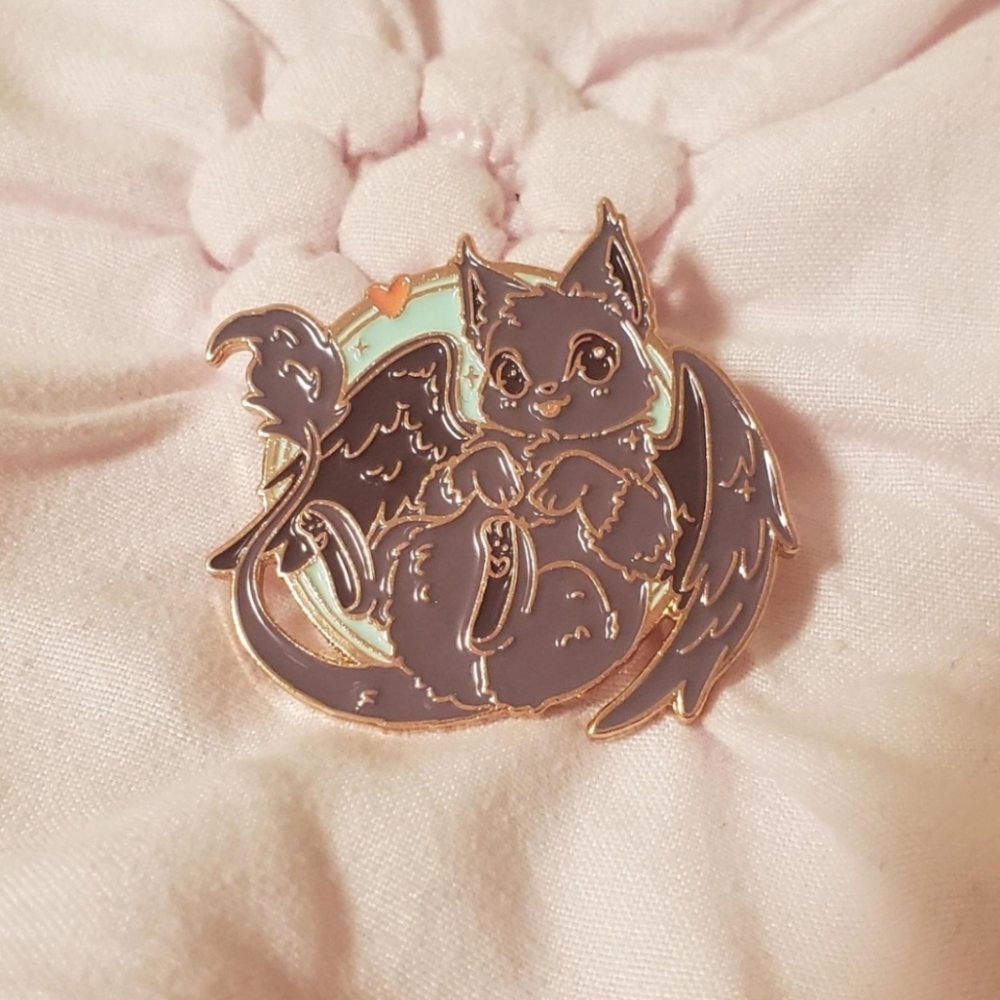 Naomi Lord Art - Legendary Beasts - "Ravencat" / Black cat pin